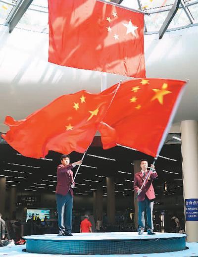 僵尸女友爱爬树